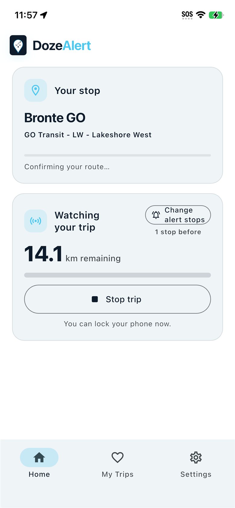 iPhone watching a transit trip with distance remaining.